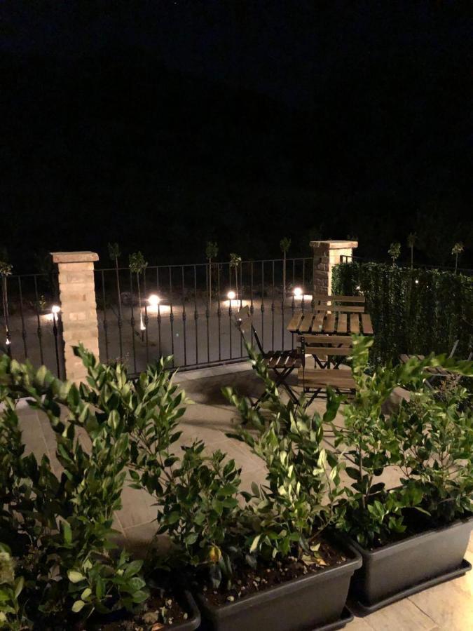 Queen Appartamenti E Camere Campofilone Exterior foto