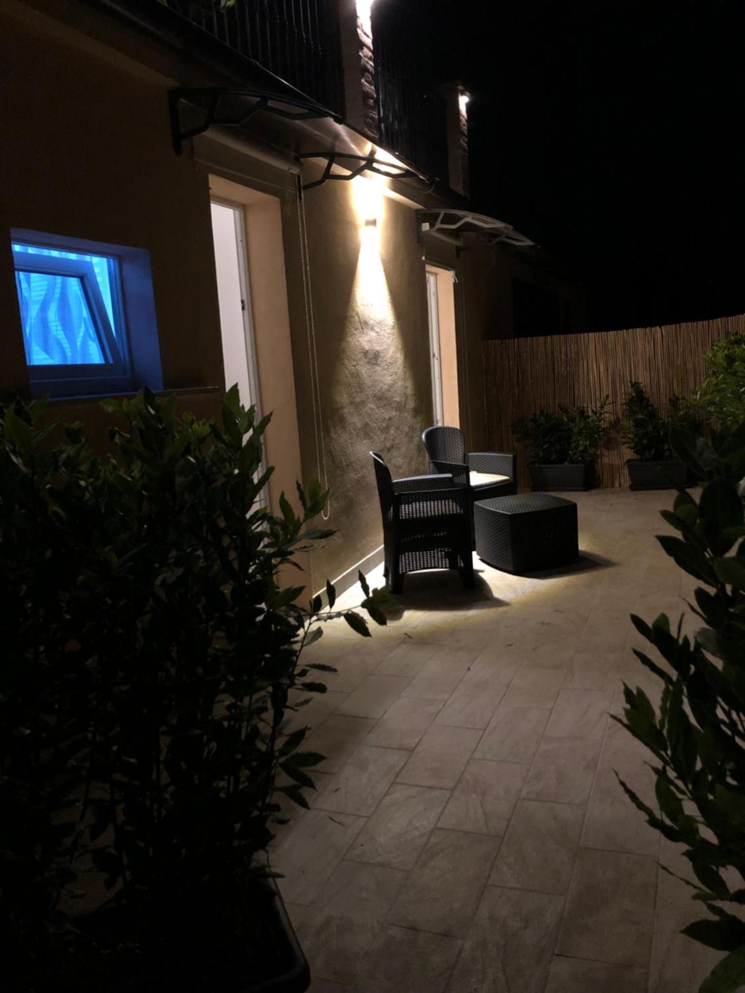 Queen Appartamenti E Camere Campofilone Exterior foto