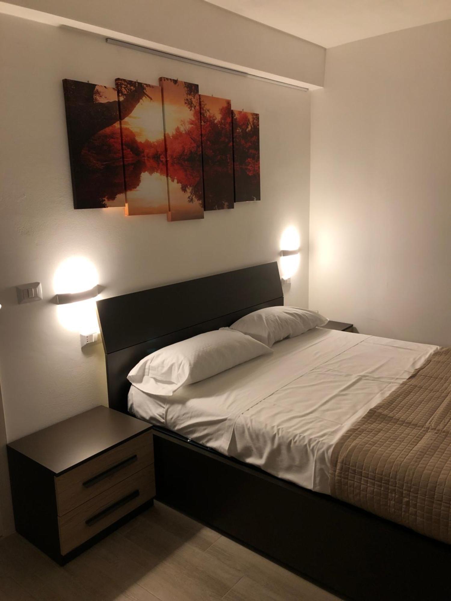 Queen Appartamenti E Camere Campofilone Exterior foto